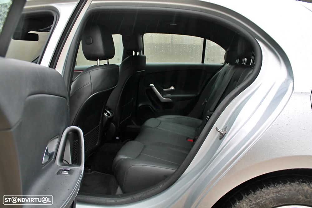 Mercedes-Benz A 250 - 20