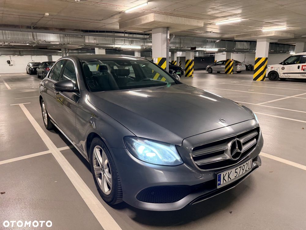 Mercedes-Benz Klasa E - 2