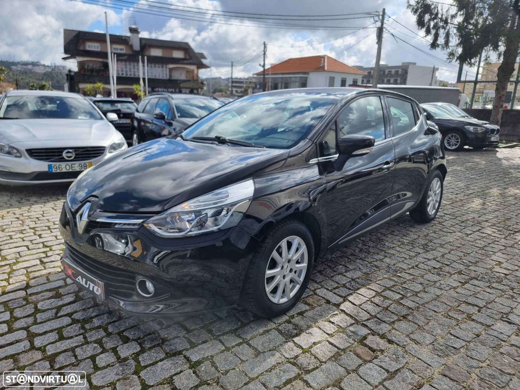 Renault Clio 1.5 dCi Dynamique S - 1