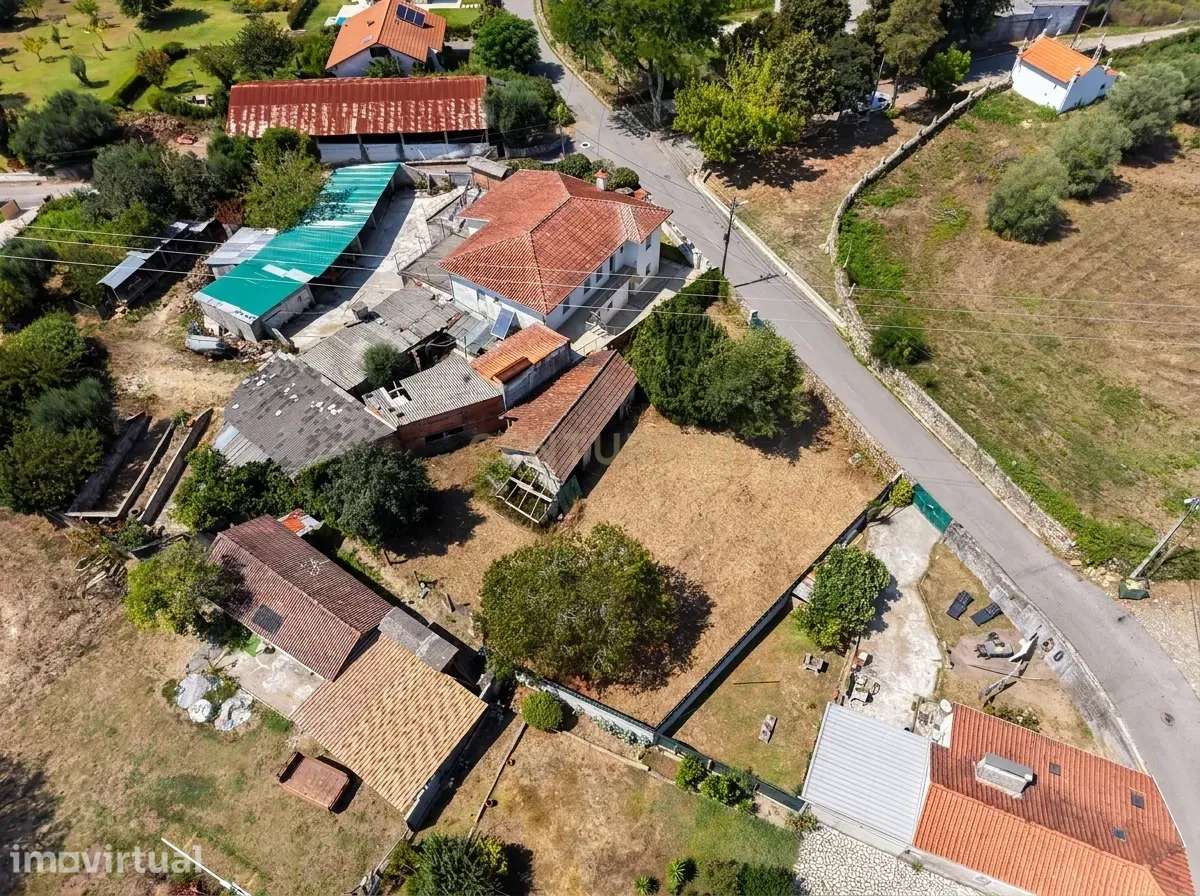 Terreno com Projeto Aprovado para 3 Moradias em Lanheses - Grande imagem: 5/7