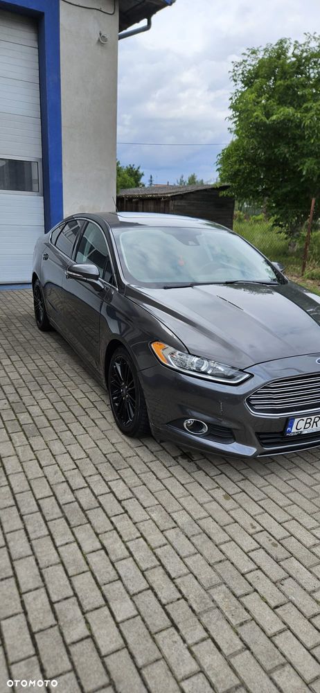 Ford Fusion - 1