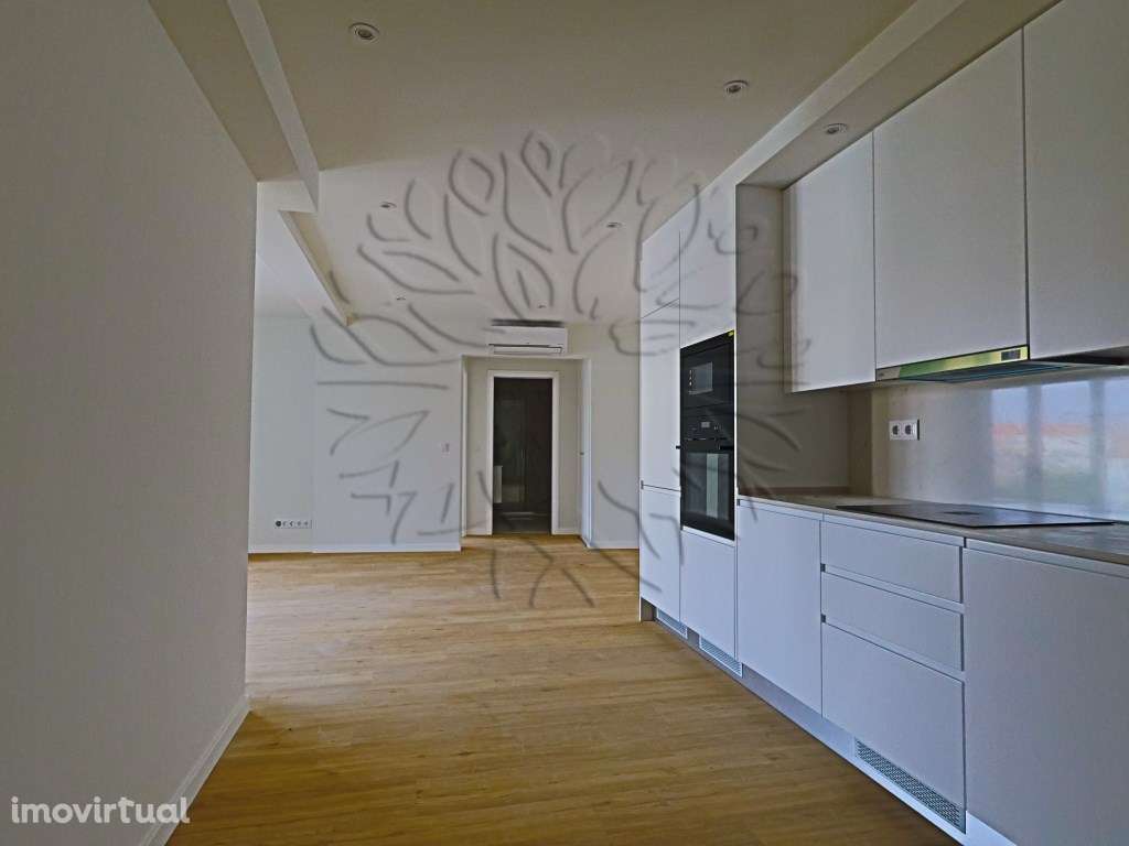 T1 Arrendamento novo com parqueamento e arrecadação - Grande imagem: 2/16