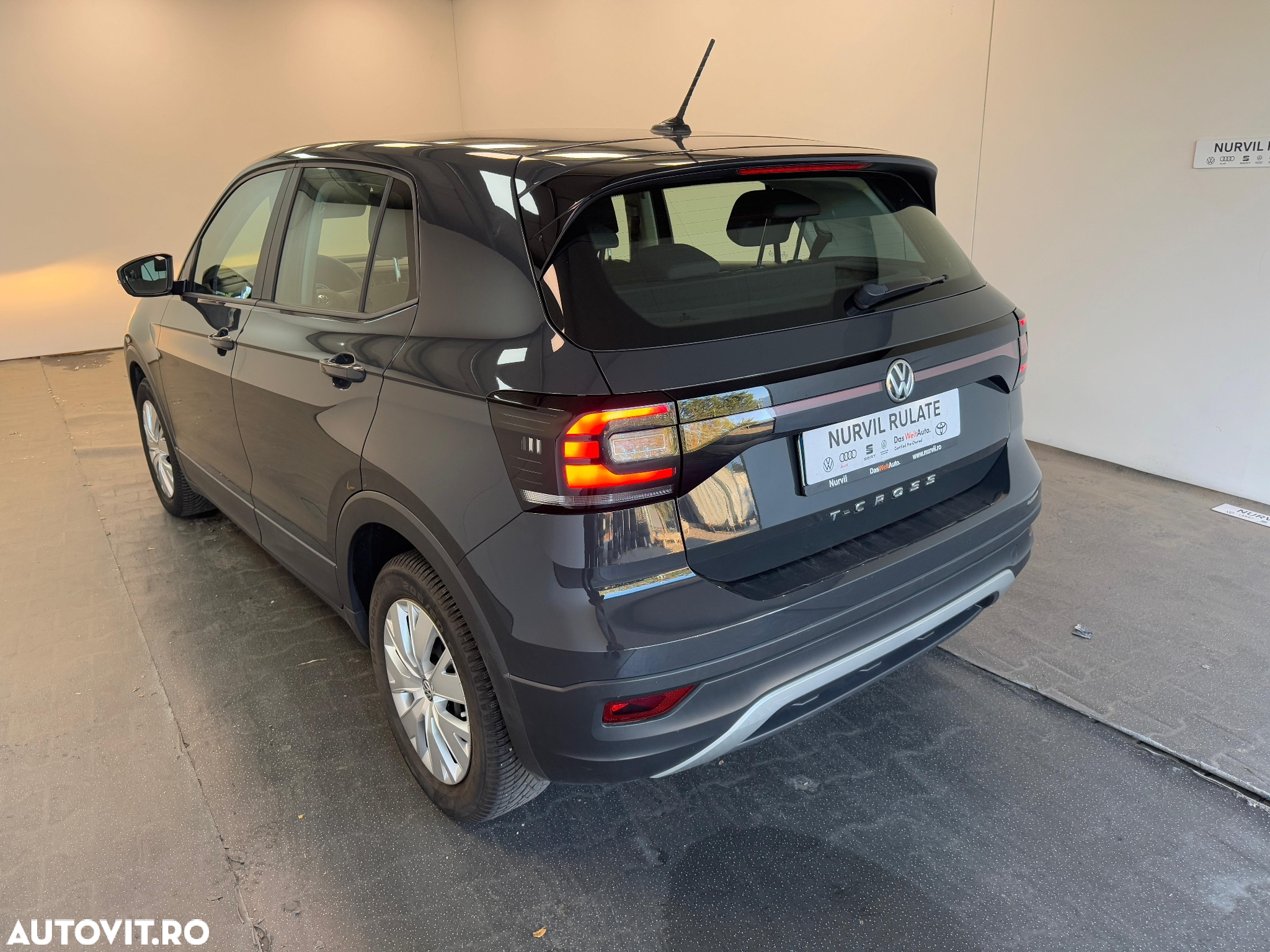 Volkswagen T-Cross 1.6 TDI Base - 21