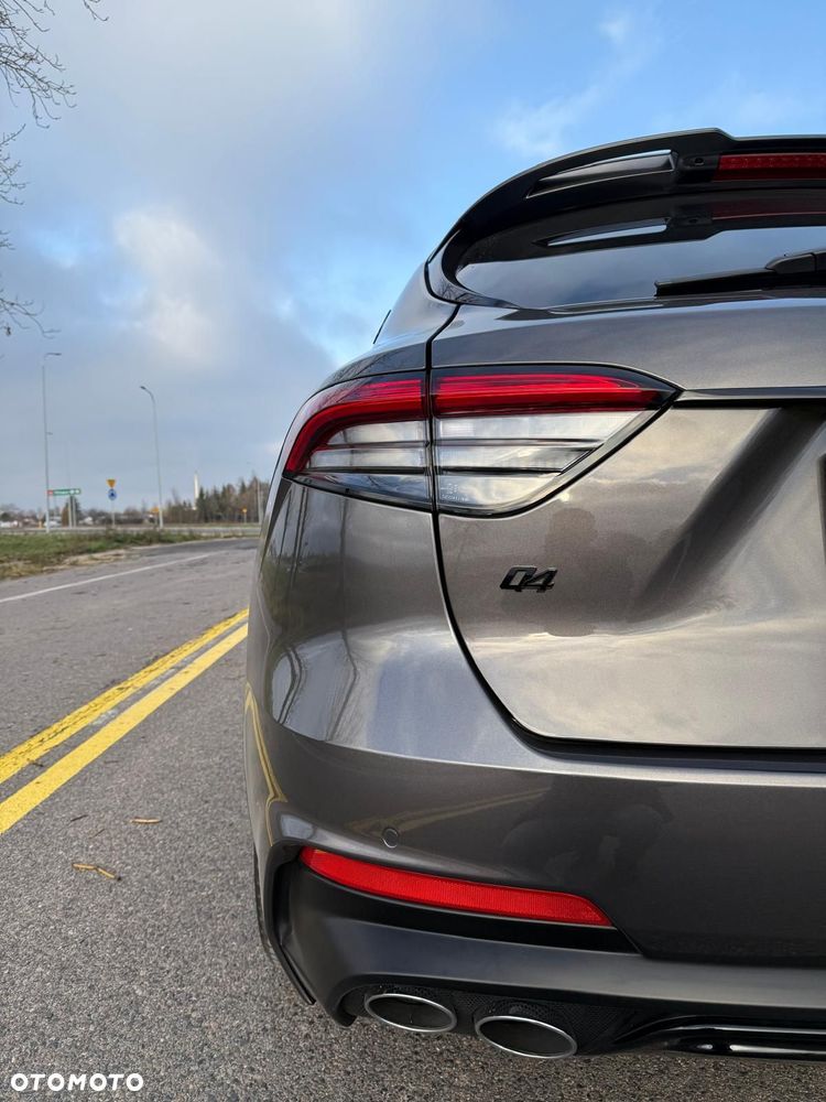 Maserati Levante - 10