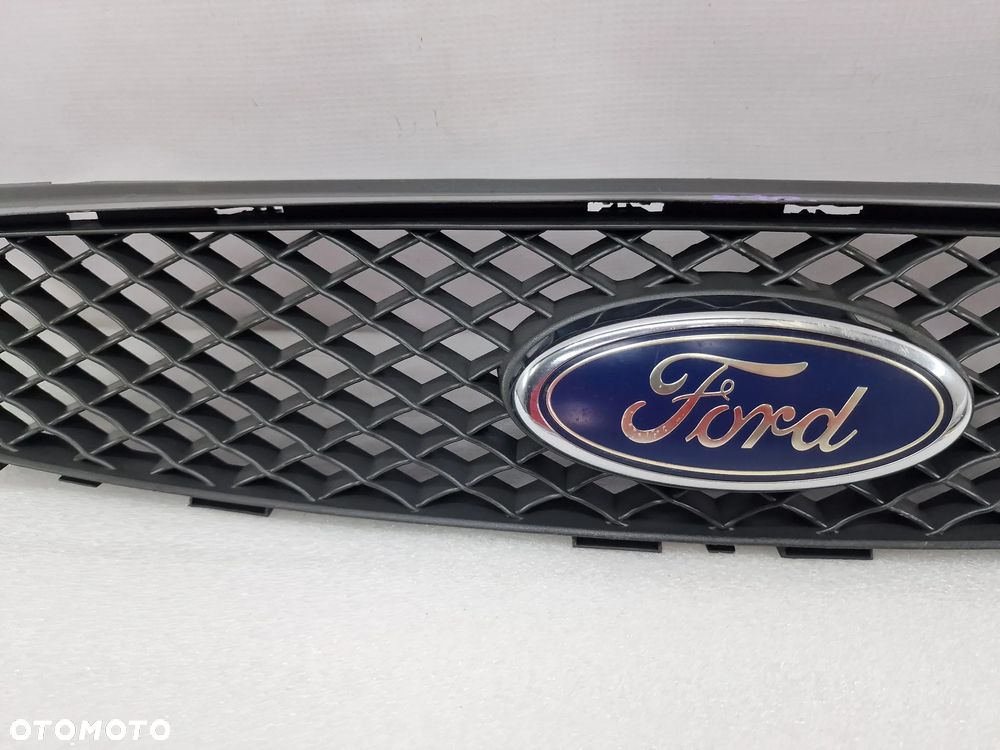 FORD FOCUS MK2 04- ATRAPA / GRILL PRZEDNI PRZÓD , NR 4M51-8138-AE / 4M51-8200AJ / 4M51-8200BJ , NR AUKCJI GL270 - 5