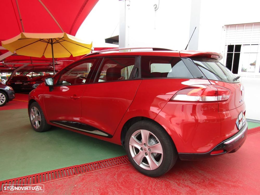 Renault Clio Sport Tourer 0.9 TCE Dynamique S - 5