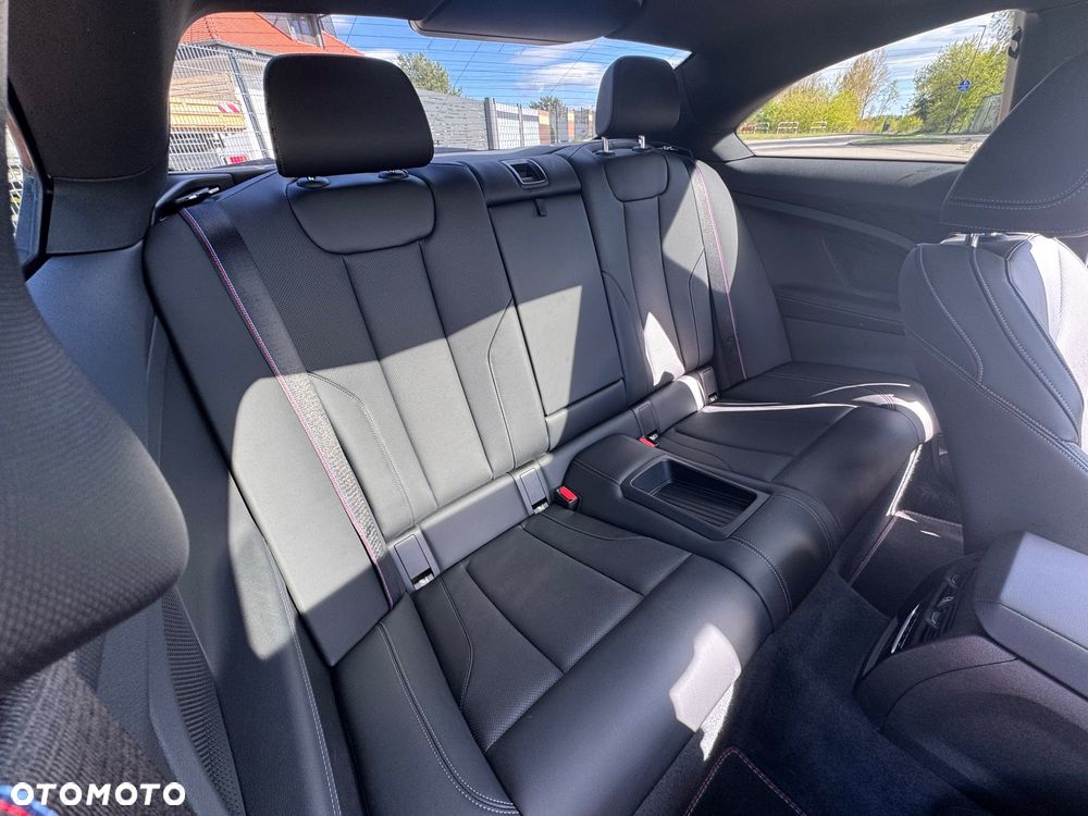 BMW Seria 2 220i M Sport sport - 7