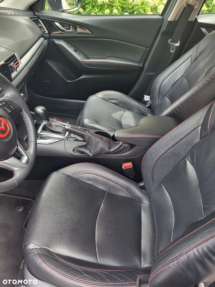 Mazda 3 - 11