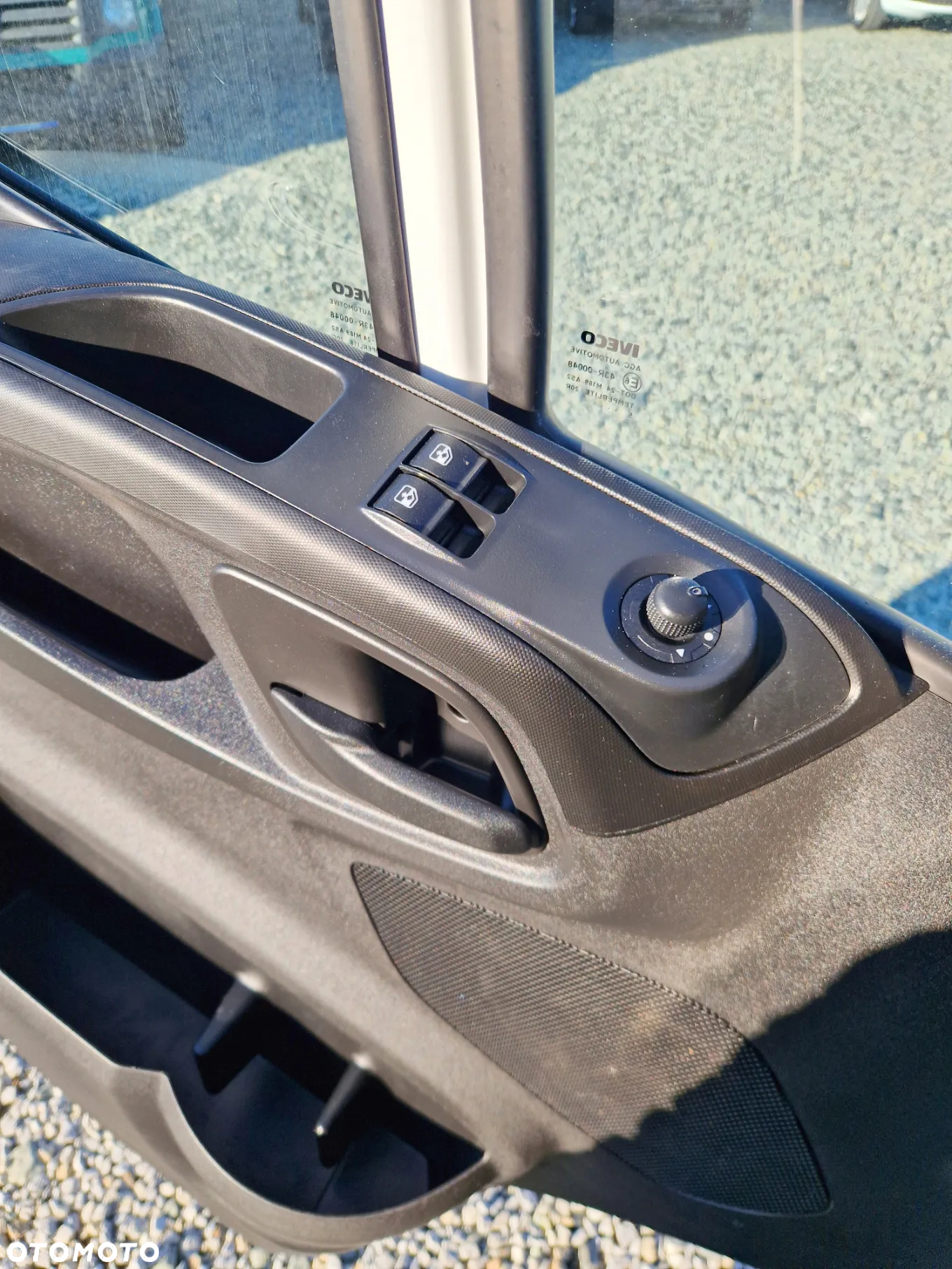 Iveco 35S17 3,0 HPI 170 KONNA CHŁODNIA THERMO KING IZOTERMA KONTENER 4,2M WINDA KLIMA WEBASTO GWARANCJA - 15