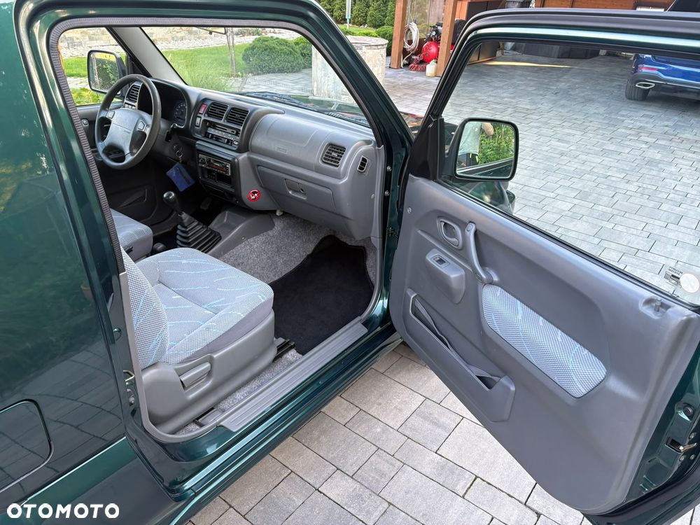 Suzuki Jimny - 21