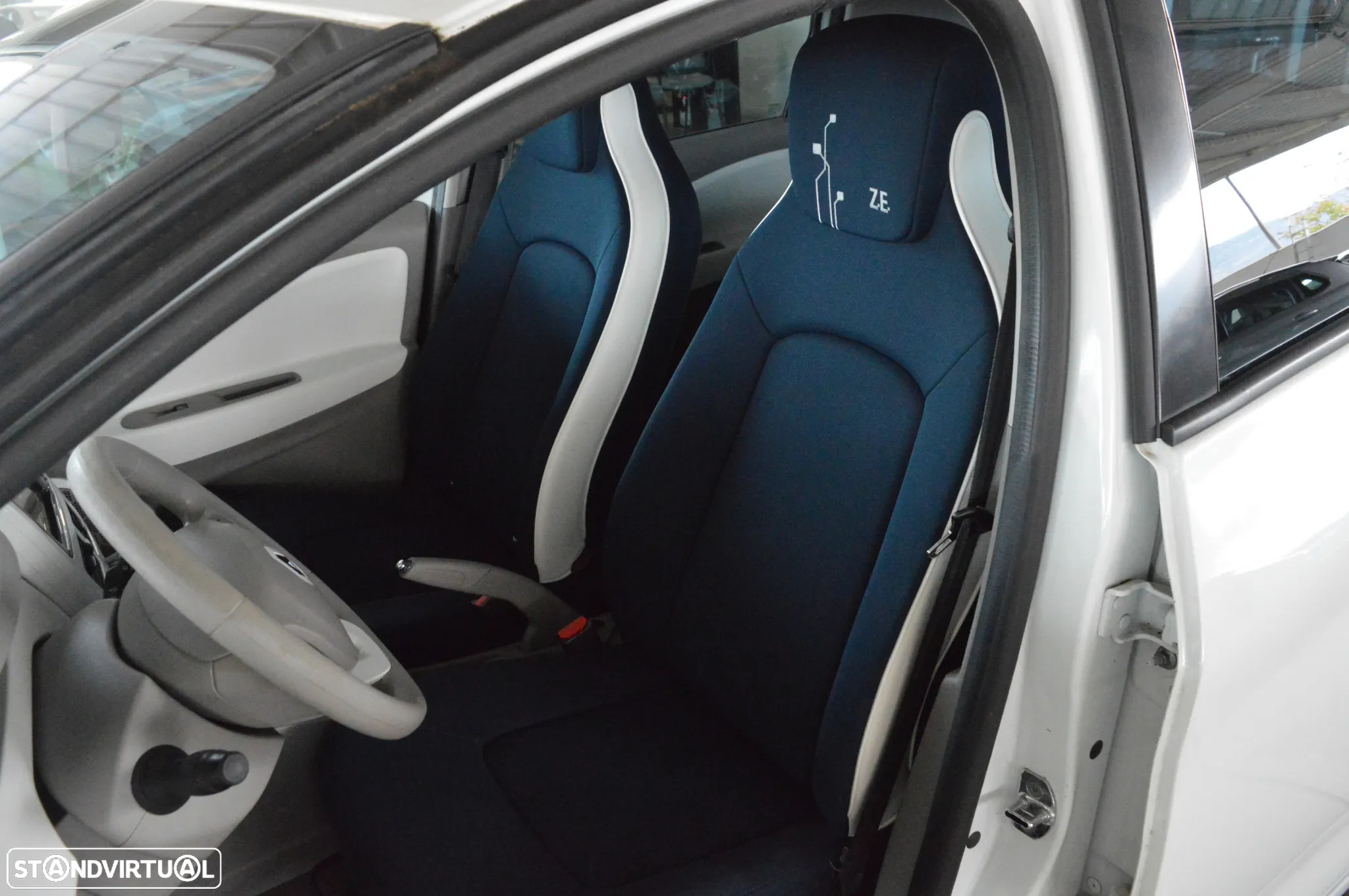 Renault Zoe (c/ Bateria) Life - 9