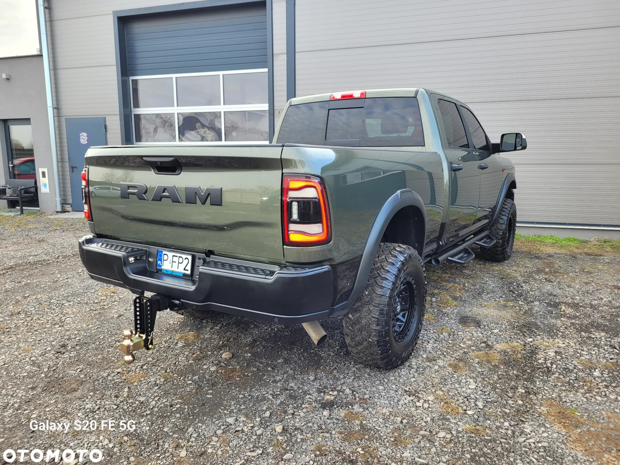 RAM 2500 - 11