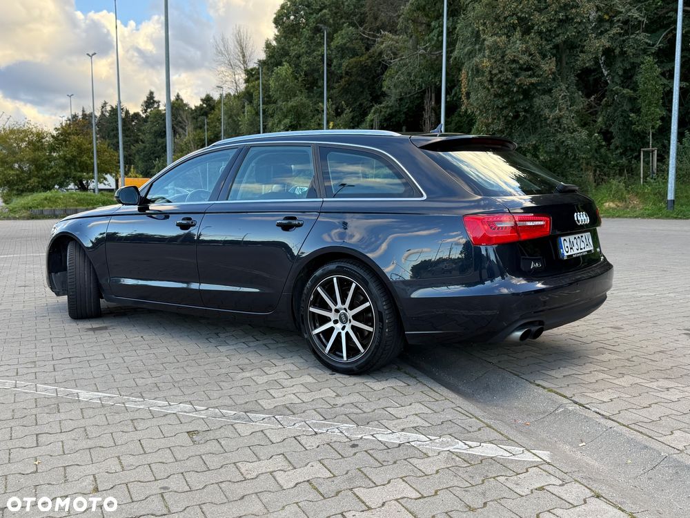 Audi A6 Avant - 25