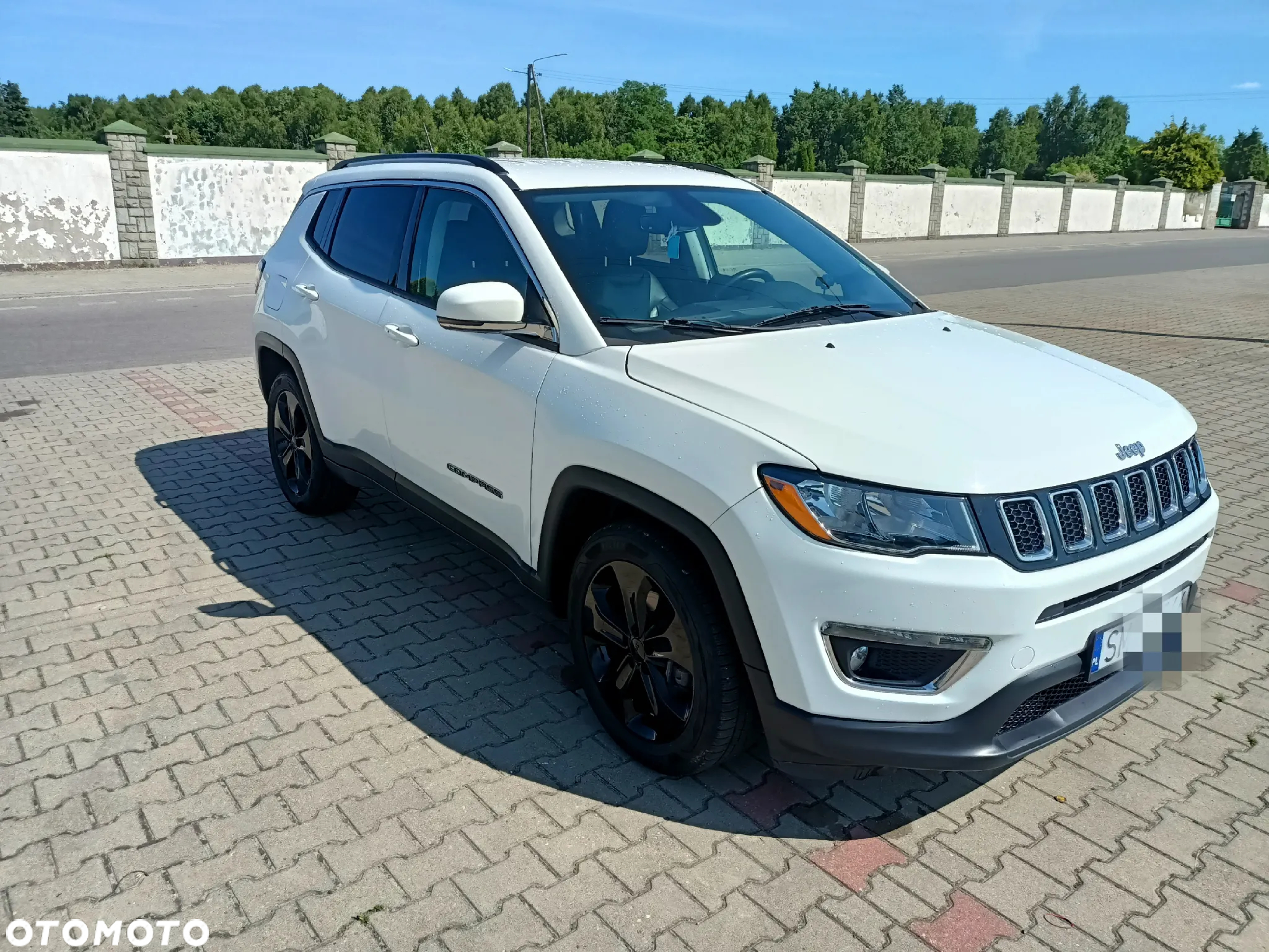 Jeep Compass - 2