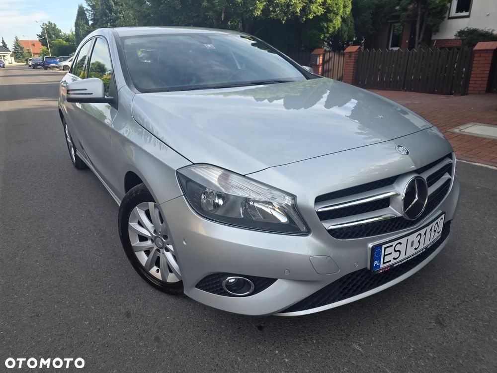 Mercedes-Benz Klasa A 180 (BlueEFFICIENCY) 7G-DCT - 16