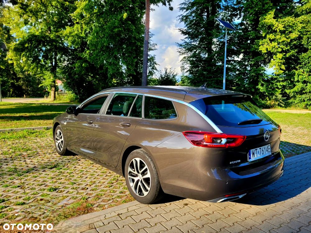 Opel Insignia - 10