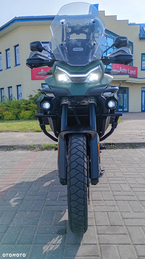 CFMoto 800MT Touring - 12