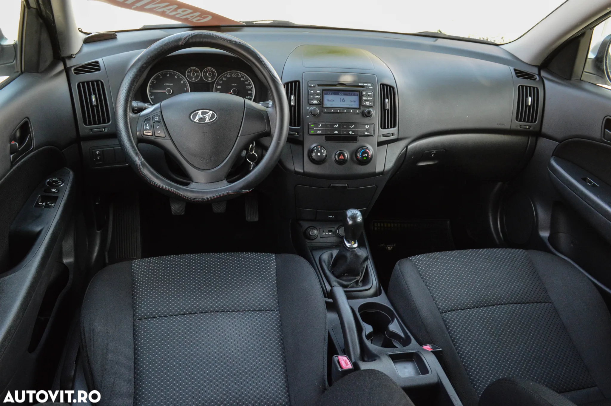 Hyundai i30 1.4 Comfort - 24