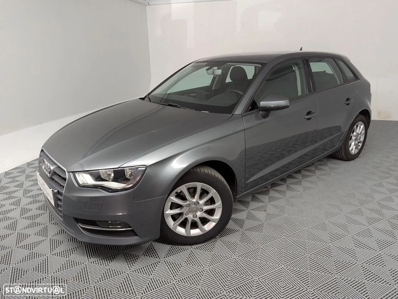 Audi A3 Sportback 1.6 TDI Attraction - 1