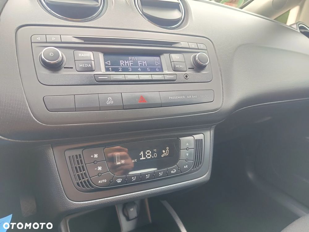 Seat Ibiza 1.2 12V Style - 19