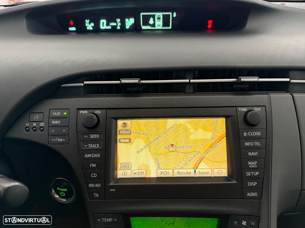Toyota Prius 1.8 Premium +Pele+GPS+Solar - 16