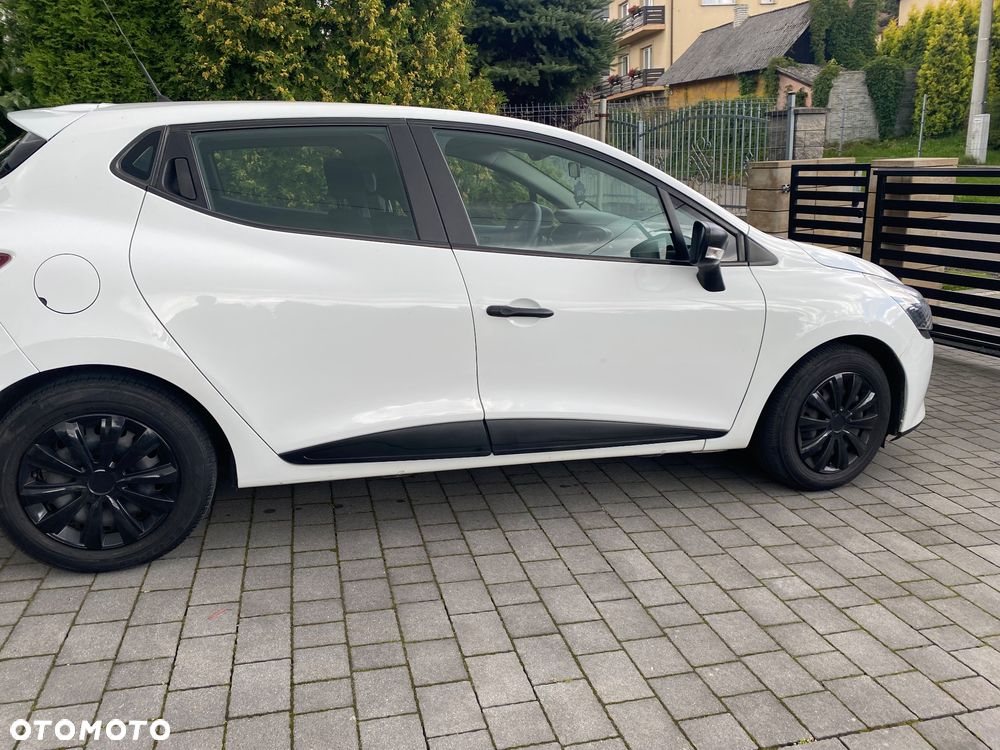 Renault Clio 1.2 16V Life - 6