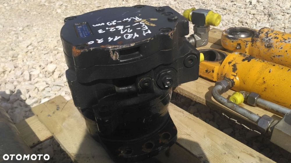 REDUKTOR OBORTU KYB TYP: MSF-27P-E-6 YANMAR VIO-25 4 - 5