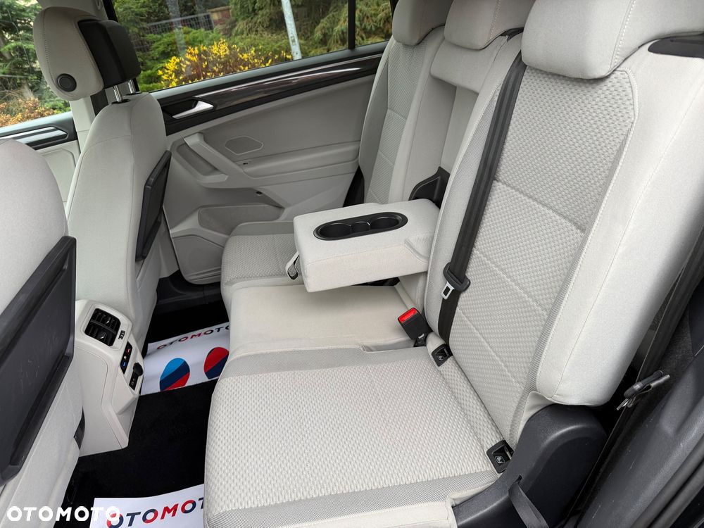 Volkswagen Tiguan Allspace 2.0 TDI SCR Comfortline 7os - 29