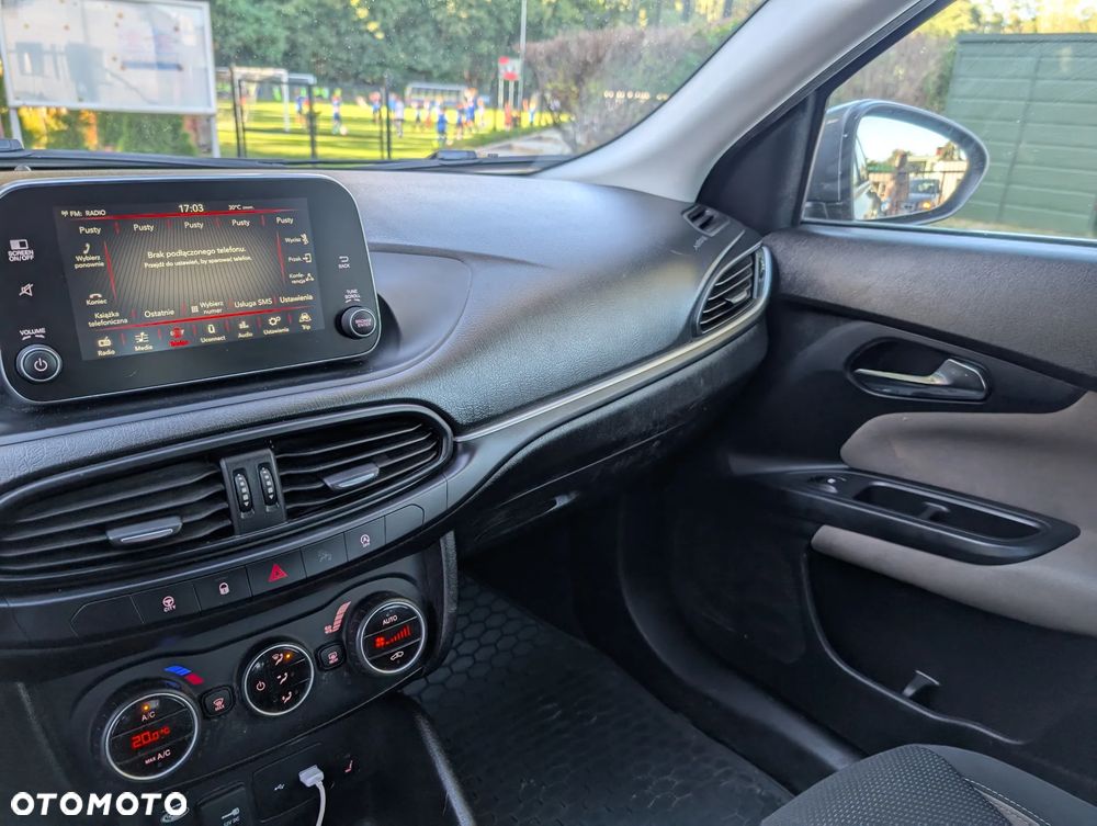 Fiat Tipo 1.4 T-Jet 16v Lounge - 10