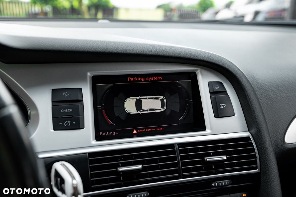 Audi A6 Avant 3.0 TDI DPF quattro tiptronic - 32