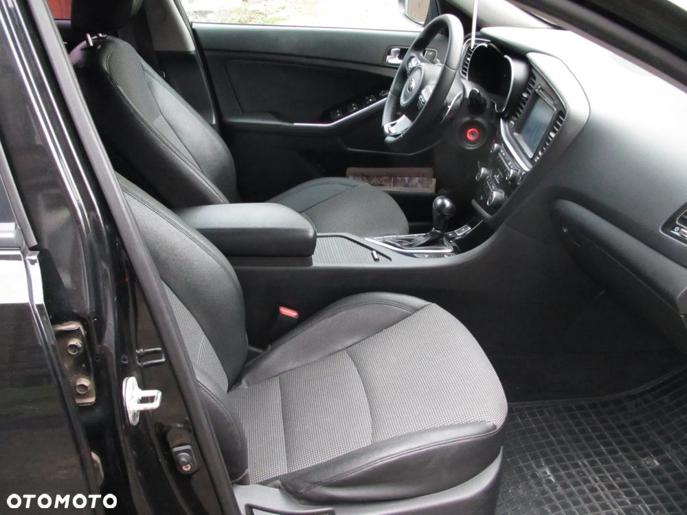Kia Optima 1.7 CRDi L - 12