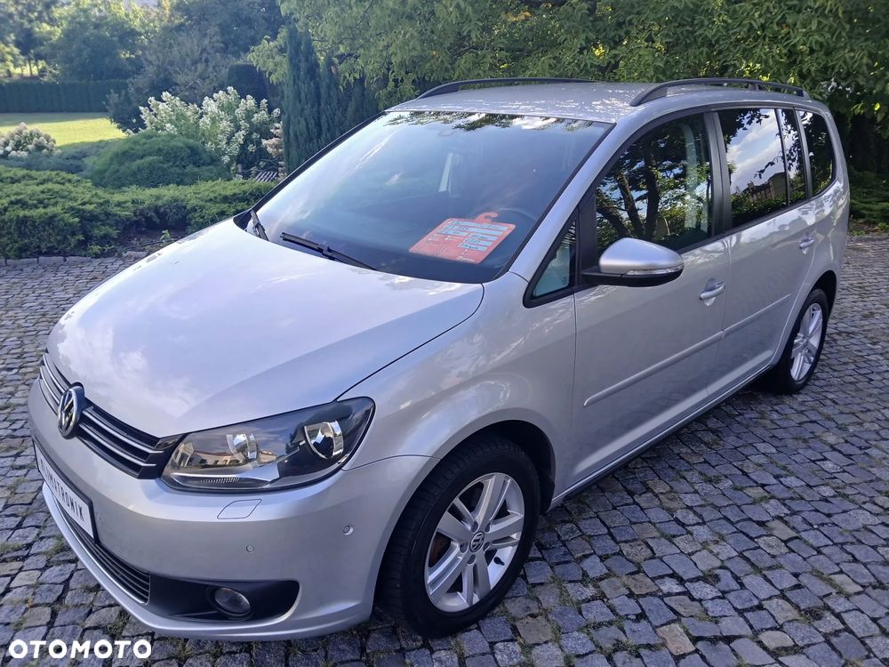 Volkswagen Touran - 4