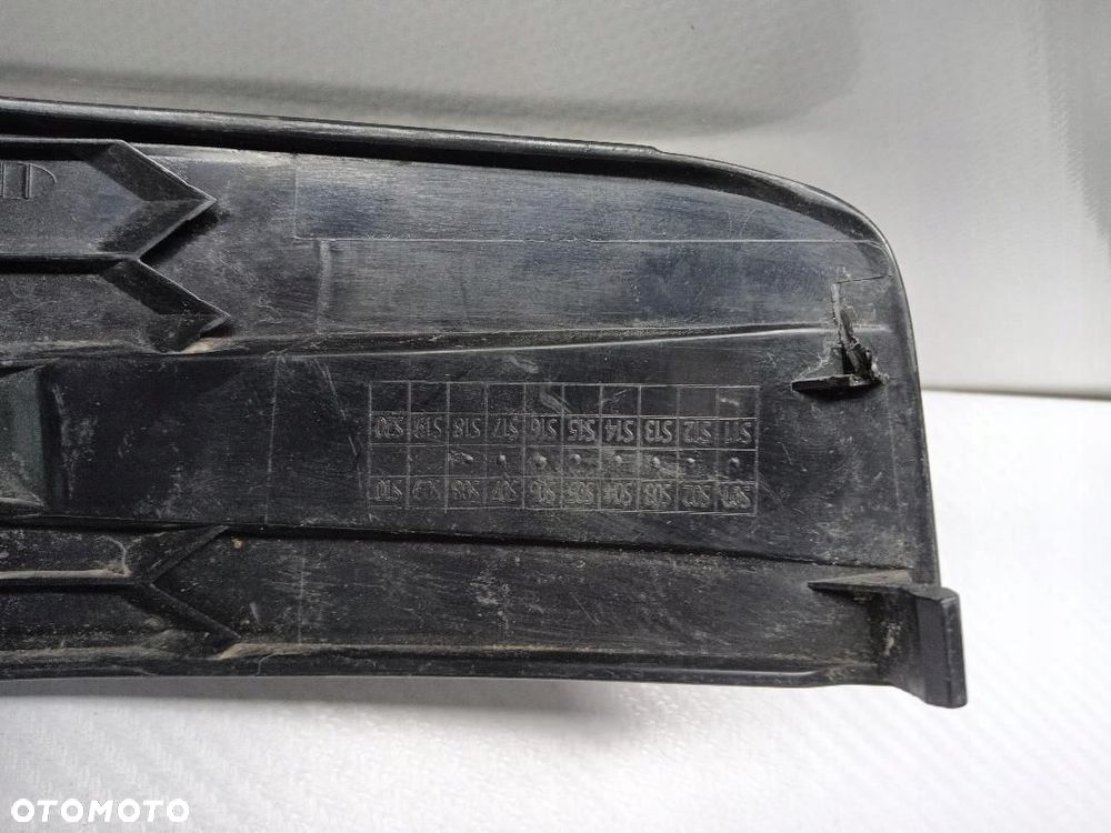 KRATKA ZDERZAKA PRZÓD PRZEDNIA PRAWA VW CRAFTER 2 7C0807246 - 5