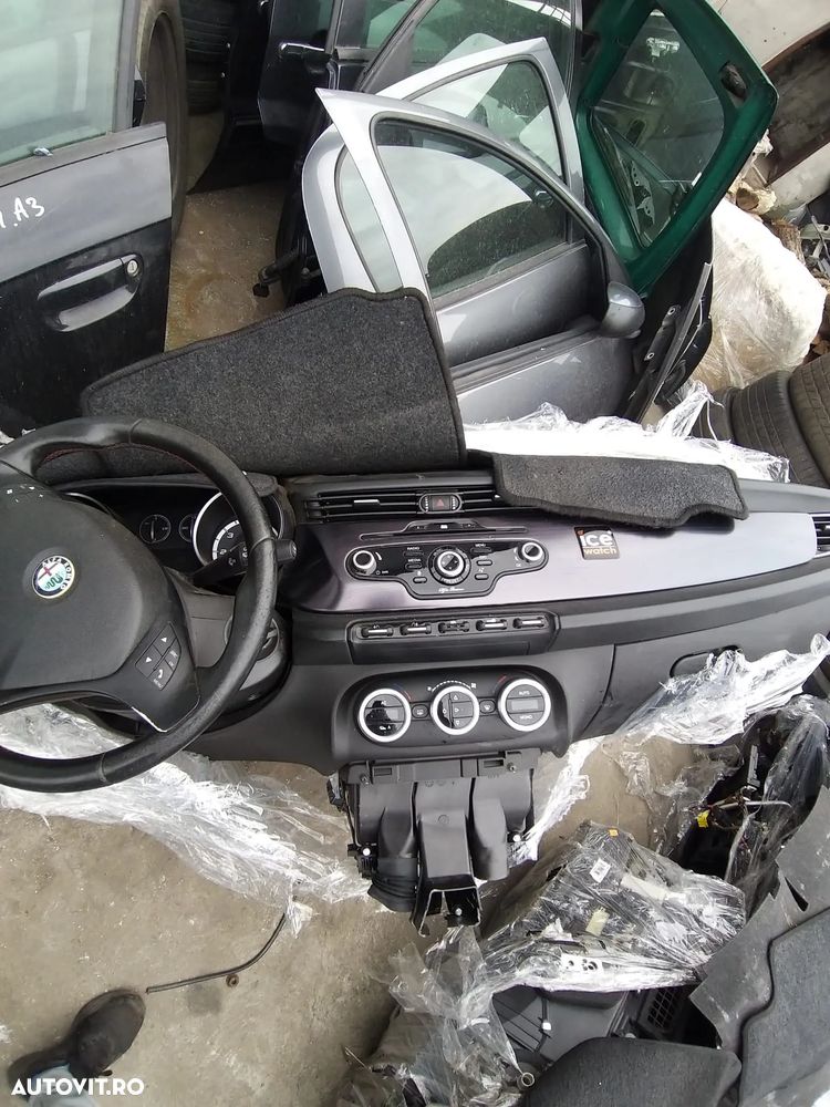 Plansa De Bord cu Airbag pentru Alfa Romeo Giulietta an 2010-2016 - 2