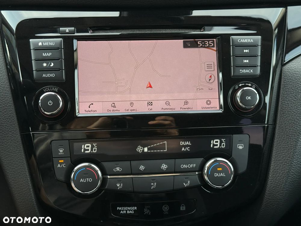 Nissan Qashqai 1.3 DIG-T MHEV Xtronic N-Connecta - 25