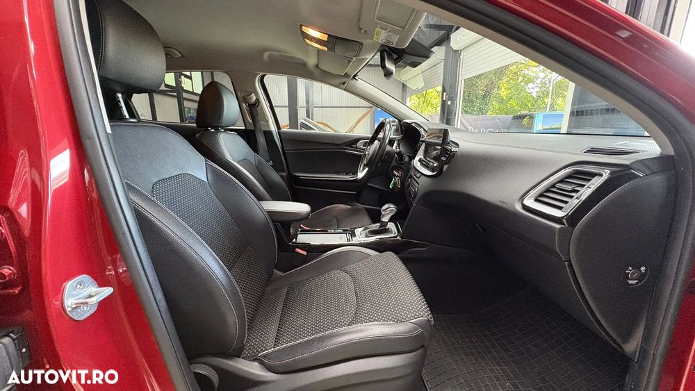 Kia XCeed 1.4 T-GDI 7DCT City+ - 28