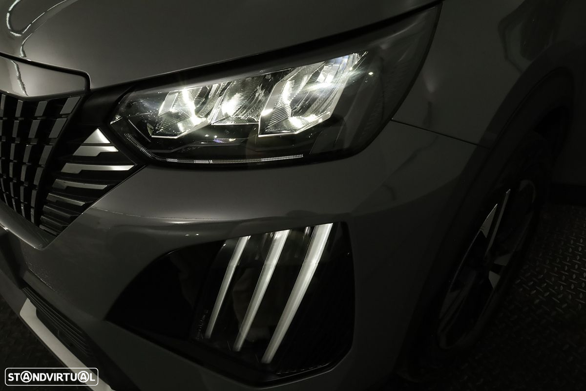Peugeot 2008 1.2 PureTech Allure EAT8 - 6