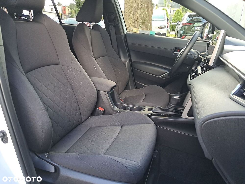 Toyota Corolla Cross 1.8 Hybrid Style - 16