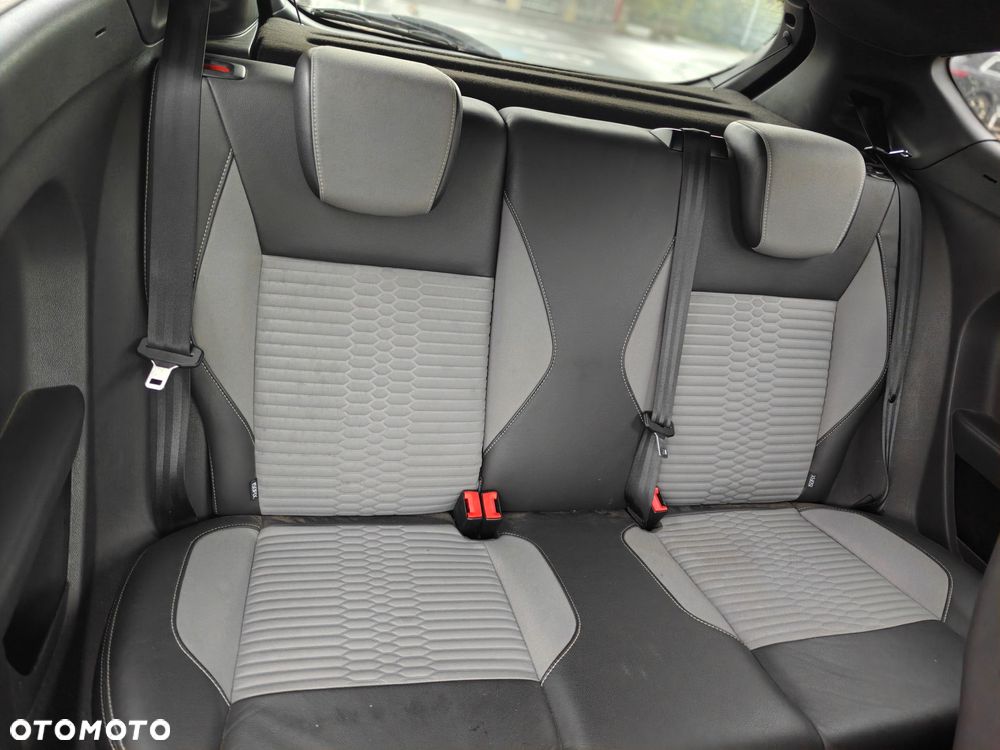 Ford Fiesta 1.6 EcoBoost ST - 13
