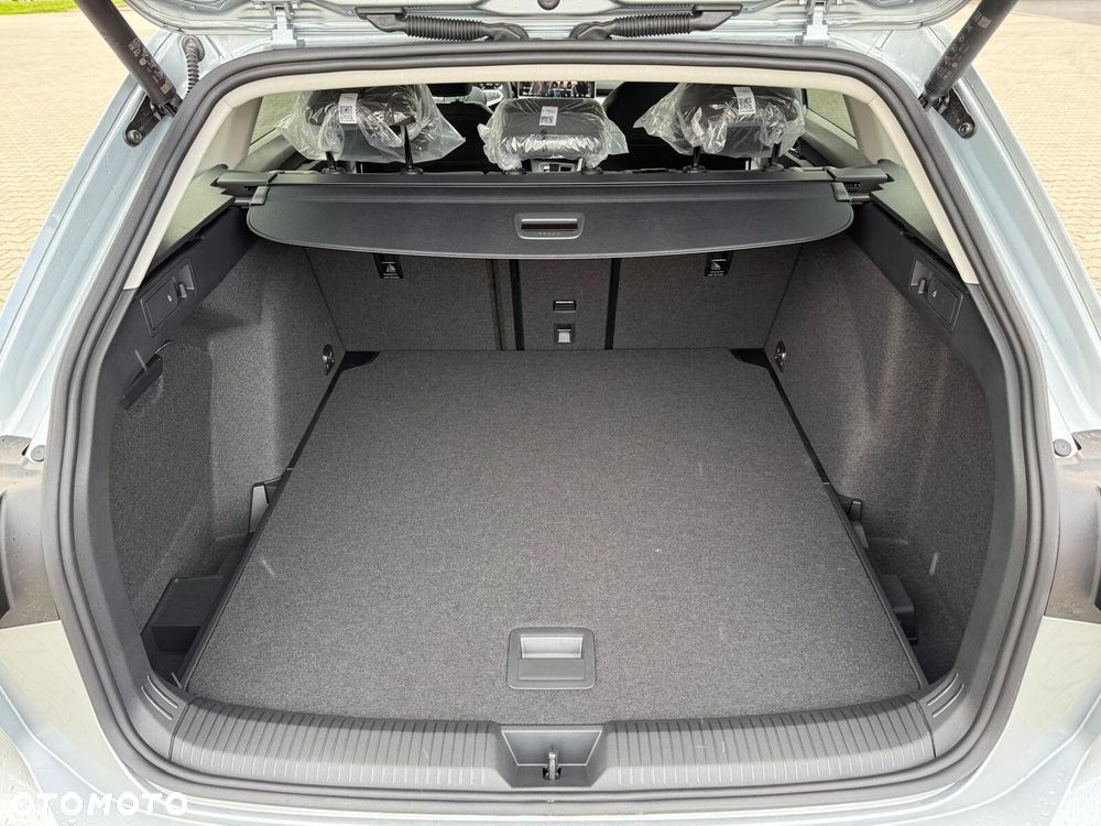Volkswagen Golf - 35