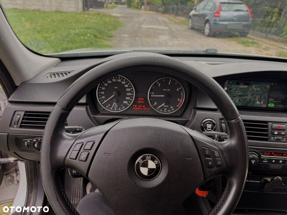 BMW Seria 3 - 11
