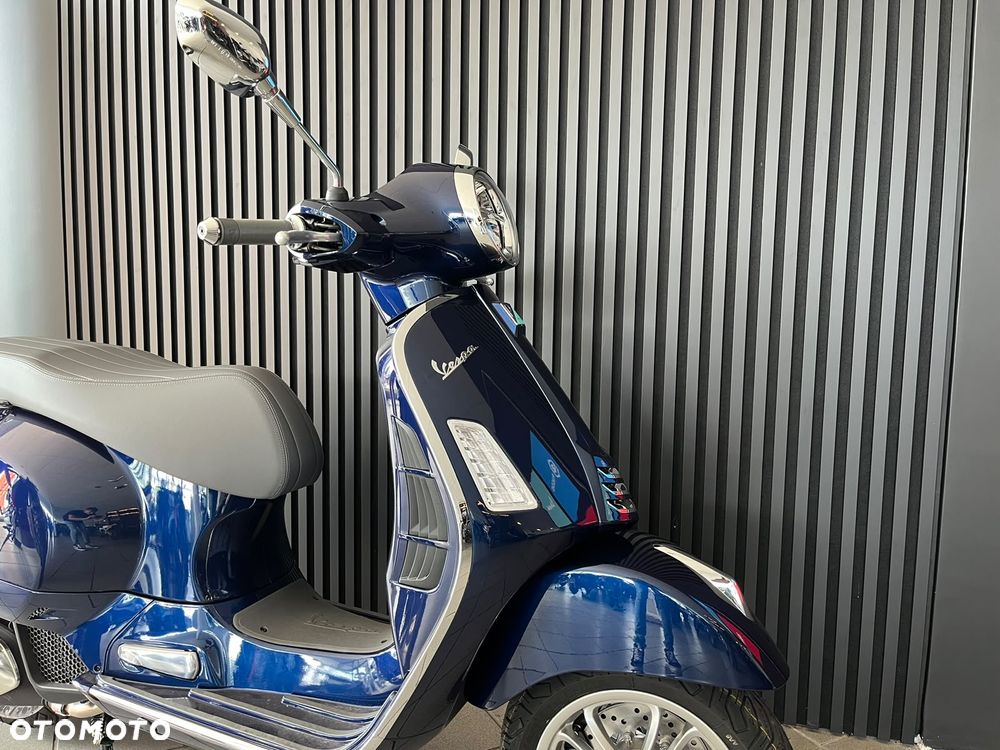 Vespa GTS - 4