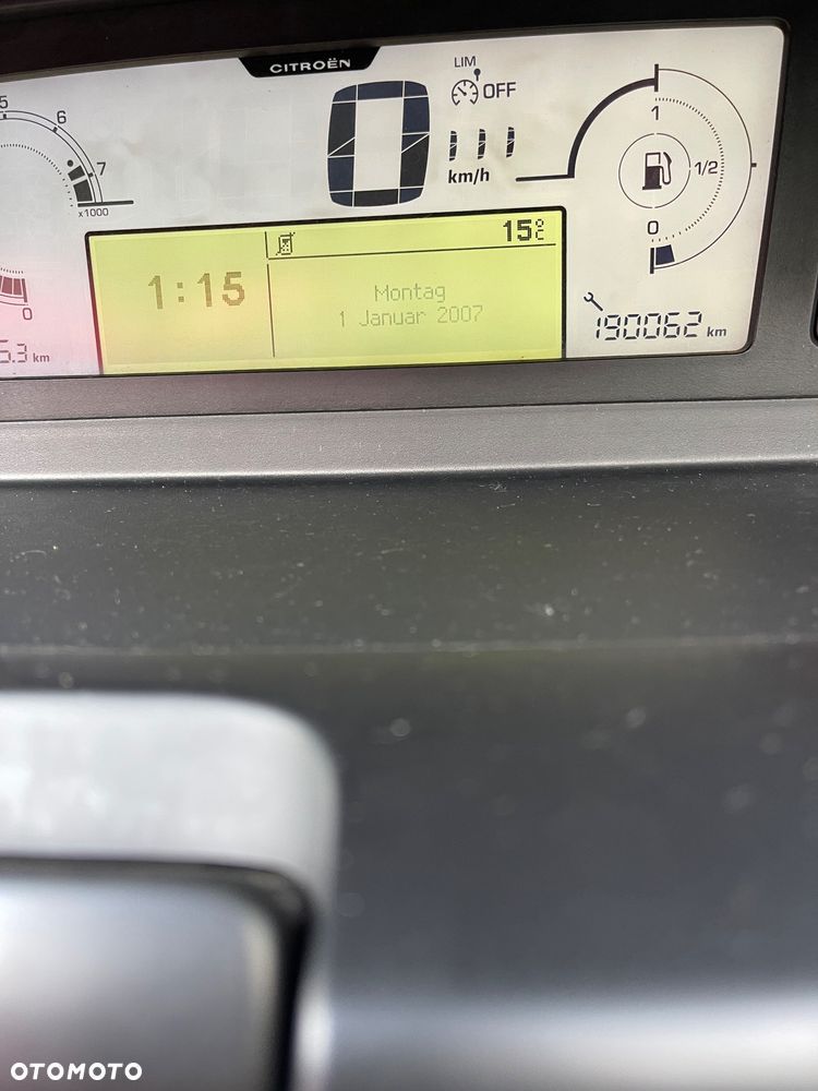 Citroën C4 Picasso - 17