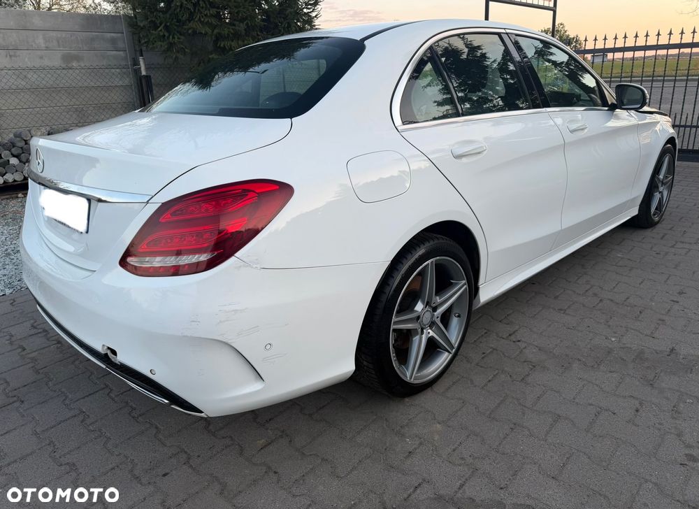 Mercedes-Benz Klasa C 220 d 4Matic 9G-TRONIC AMG Line - 7