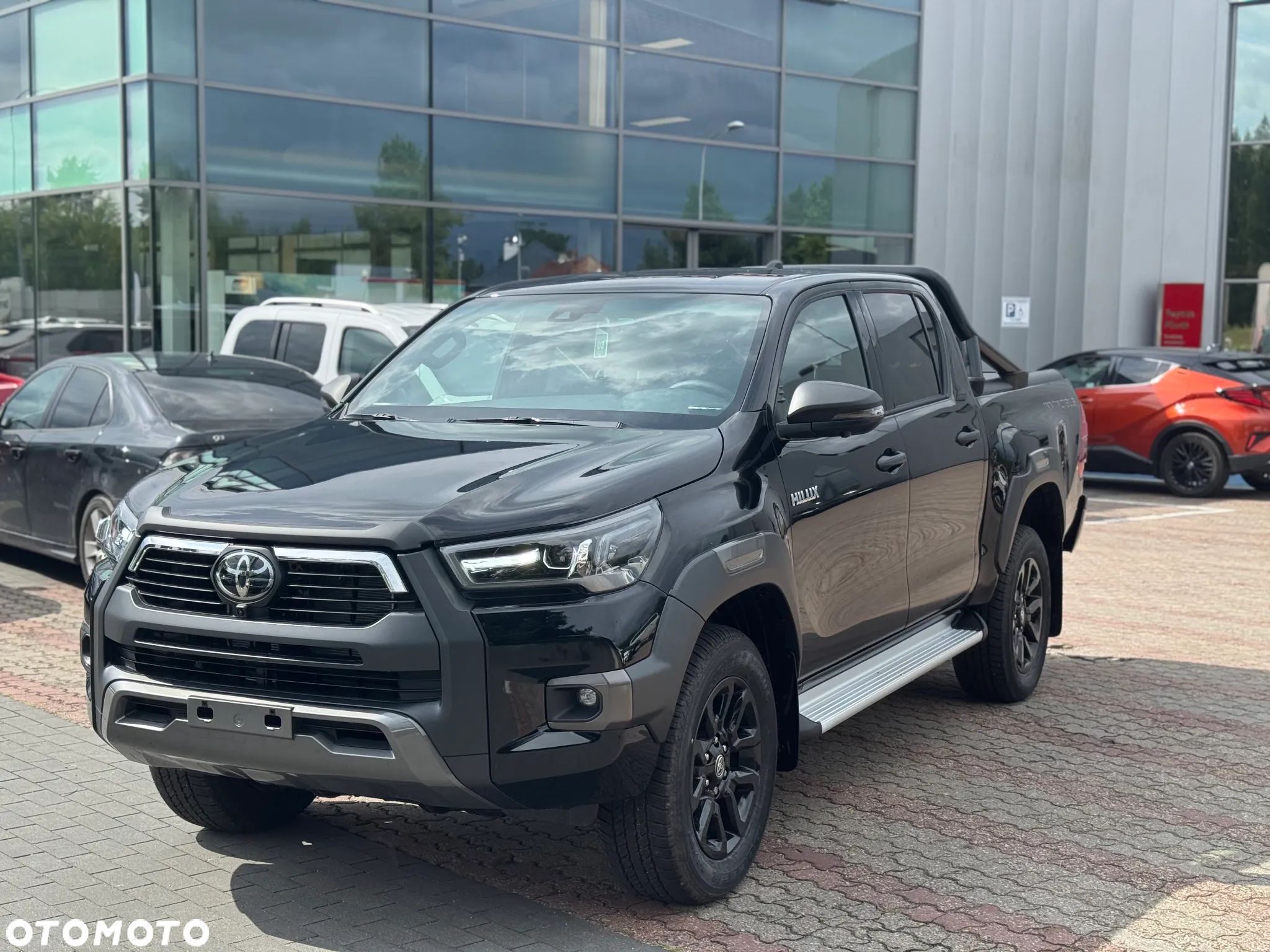 Toyota Hilux 2.8 D-4D Double Cab Invincible 4x4 - 1