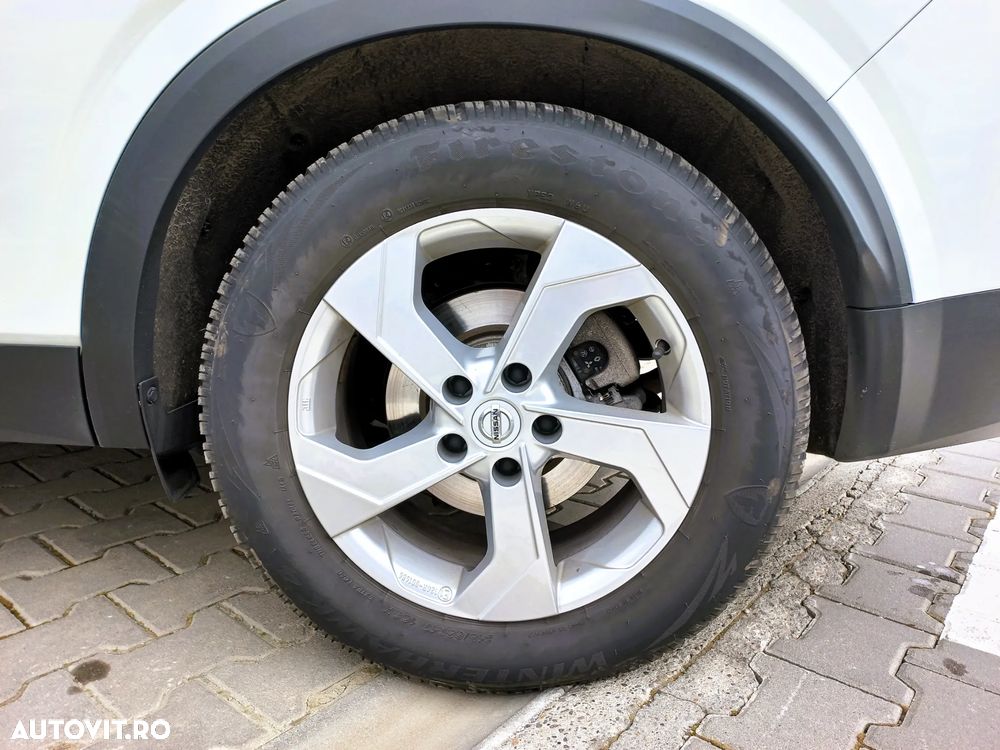 Nissan Qashqai 1.3 l MHEV X-Tronic 4WD Tekna - 6