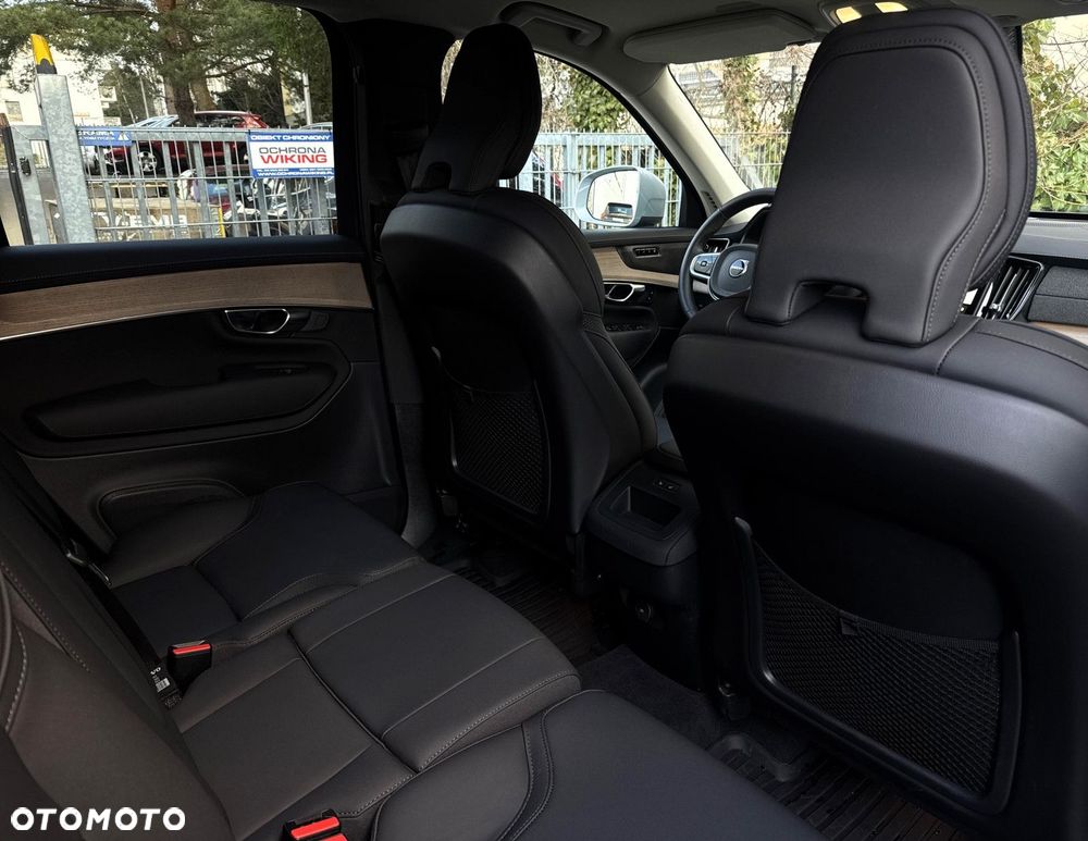 Volvo XC 90 - 24