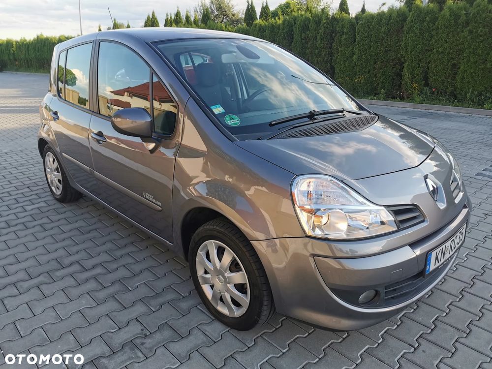 Renault Modus Grand 1.6 16V 110 Night and Day - 1