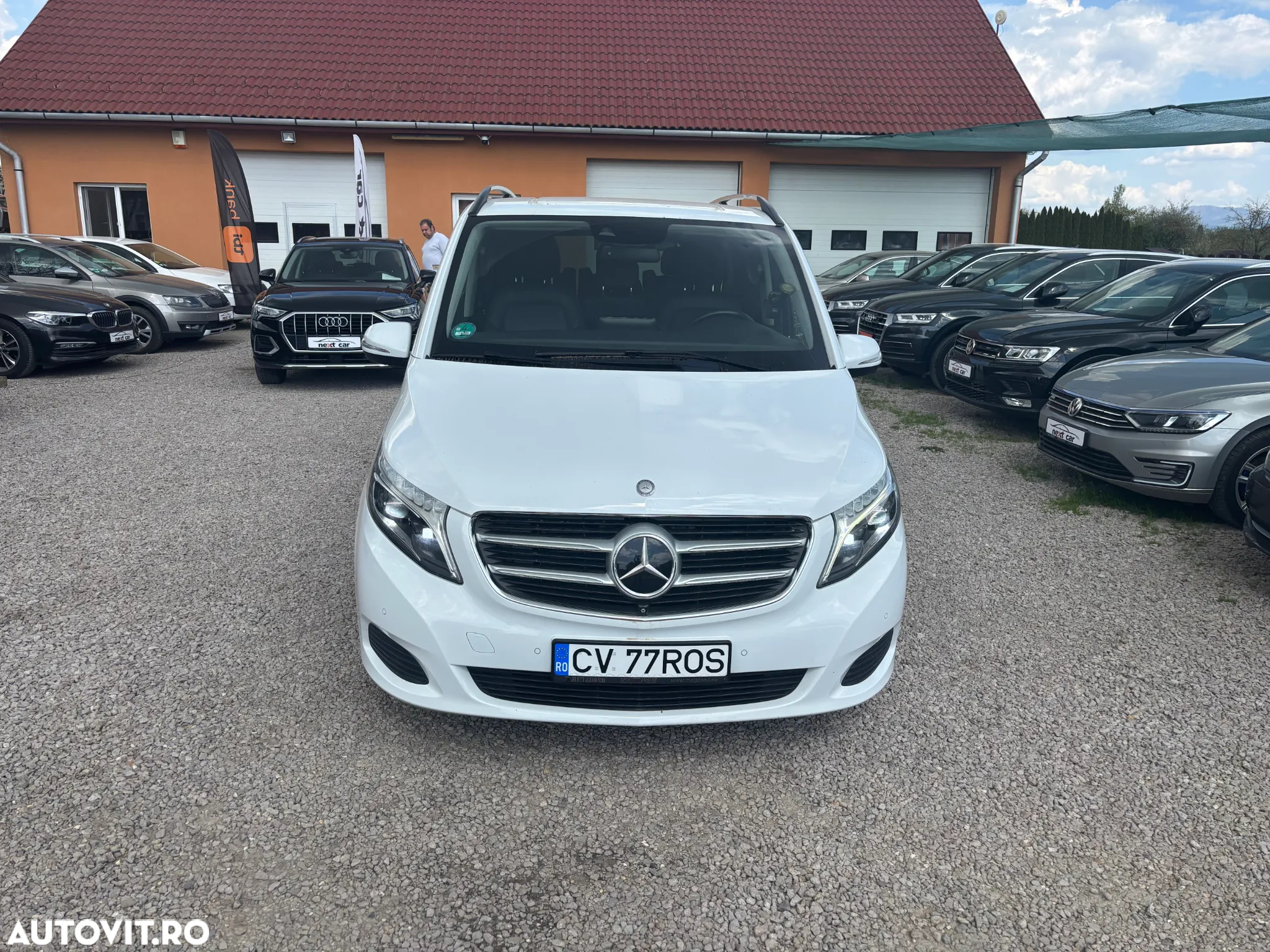 Mercedes-Benz V 250 (BlueTEC) d lang 4Matic 7G-TRONIC Avantgarde Edition - 4