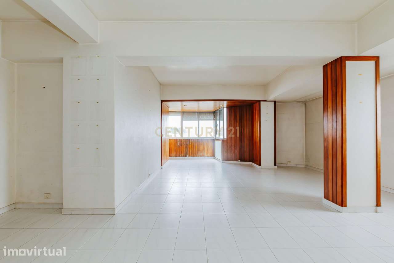 Apartamento T4 para Remodelação nos Olivais, Lisboa - Oportunidade Úni - Grande imagem: 4/33